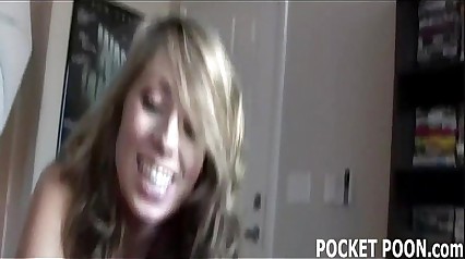 Chubby MILF gets spit roasted from both ends